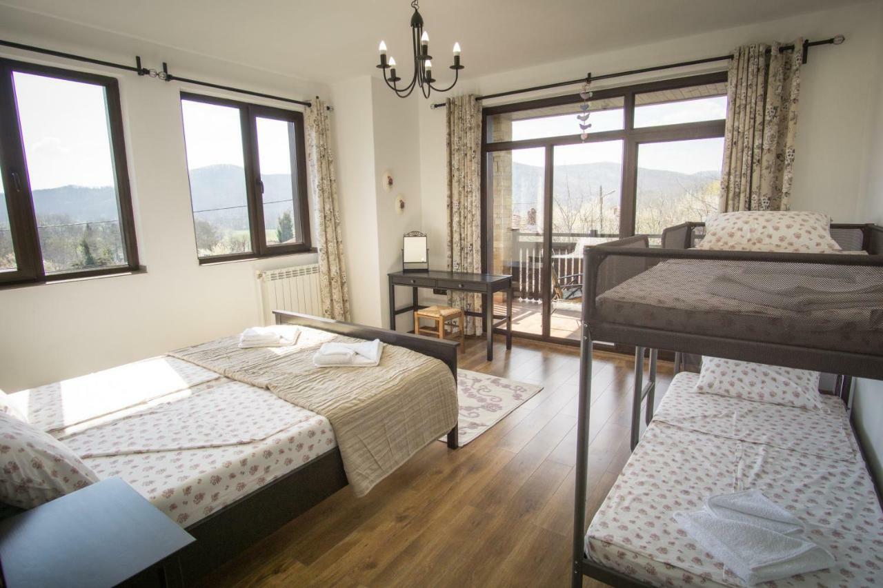 Villa Pri Shtarkela Brodilovo Exteriör bild