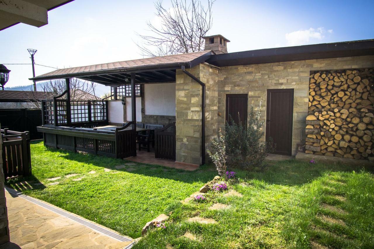 Villa Pri Shtarkela Brodilovo Exteriör bild